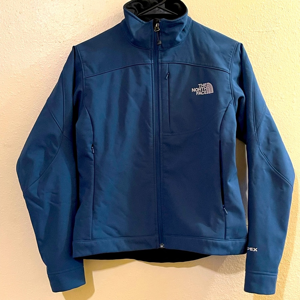 The North Face TNF APEX JACKET